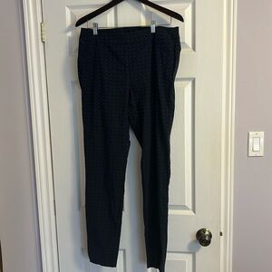 RW&CO Navy pants skinny stretch diamond print sz large
